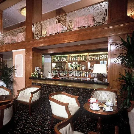 酒店 Regina Olga Lake Como